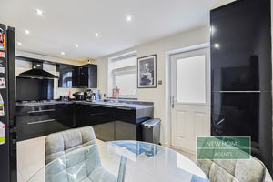 Photo 18- click for photo gallery